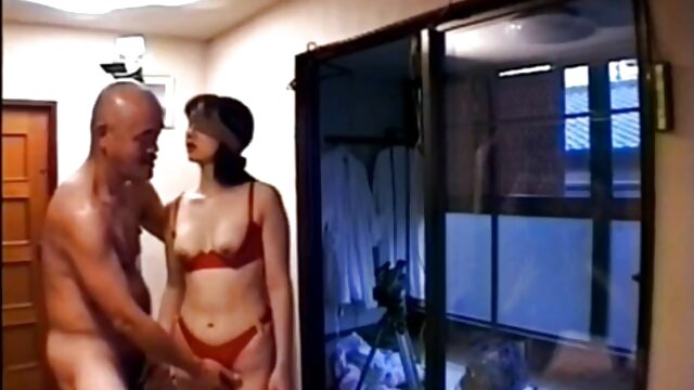 Orgasmo sul viso dopo spietato video porno gratis di italiane ebano anale