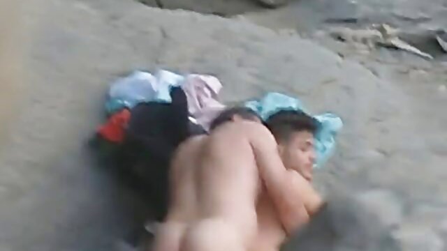 Ho chiesto a mio figlio di allungare la schiena e foto porno hd gratis ha avuto una grande scopata